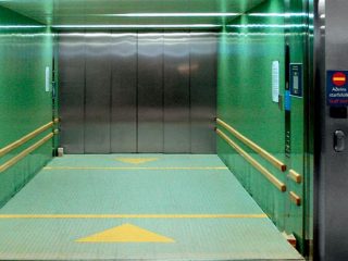 تركيب-مصعد-نقل-البضائع-باحترافية-فى-المملكة-العربية-السعودية