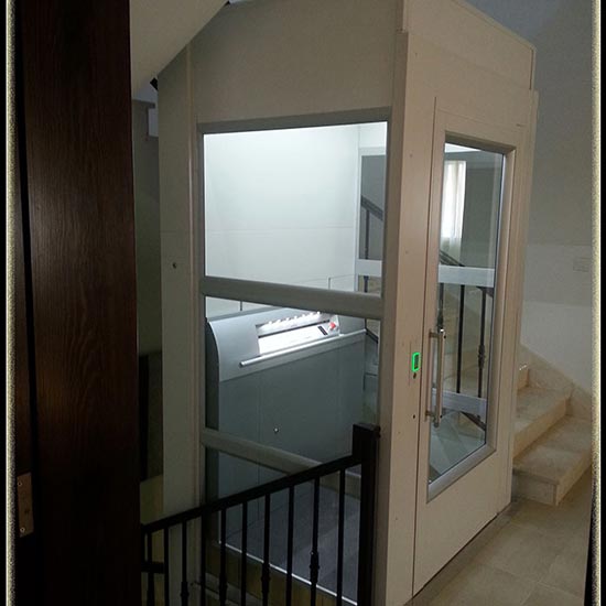 نوفر مصاعد منزلية ذات جوده عاليه فى المملكة السعودية