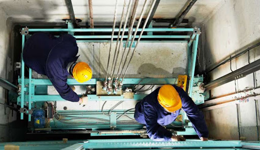 نحن نقدم خدمات صيانة المصاعد الكهربائيه والمصاعد الهيدروليك في المملكة العربية السعودية