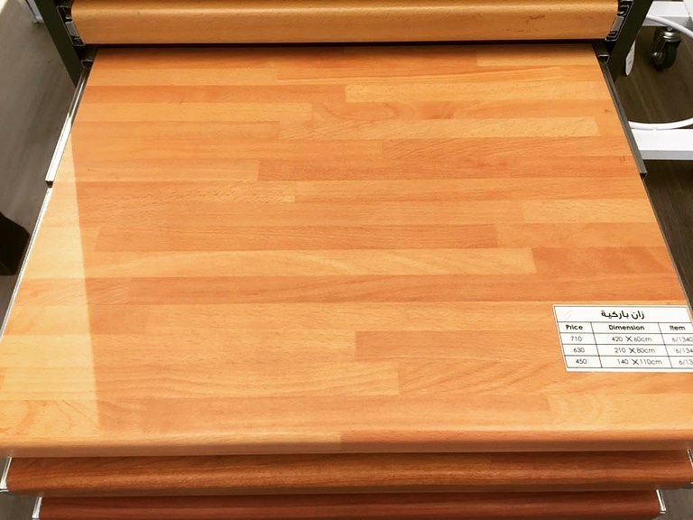 يتوفر لدينا أسطح خشبية للمطابخ Counter top